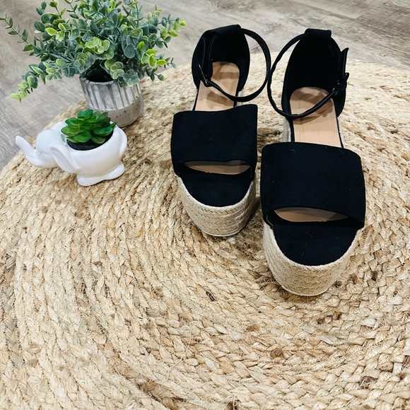 Boohoo Black Espadrilles - Picture 4 of 12